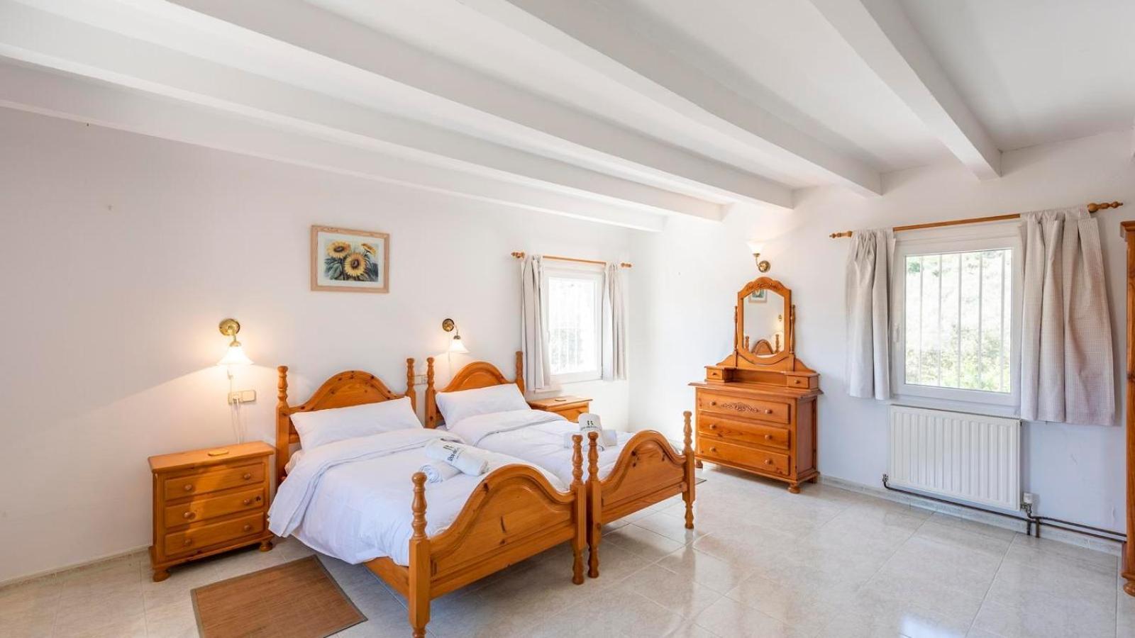 Alfarnatejo Casa Rural El Ciruelo Loco Alfarnate By Ruralidays מראה חיצוני תמונה