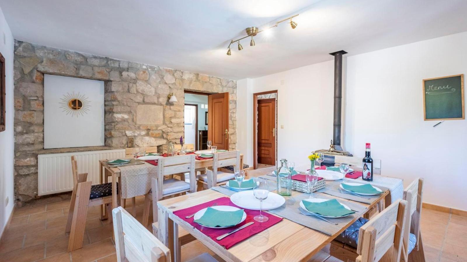 Alfarnatejo Casa Rural El Ciruelo Loco Alfarnate By Ruralidays מראה חיצוני תמונה
